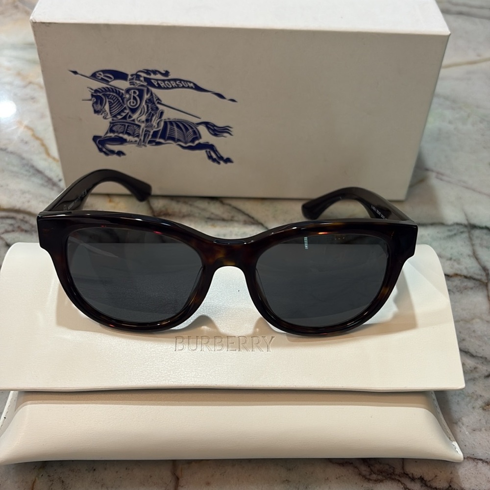 Burberry Dk Havana Women’s Sunglasses